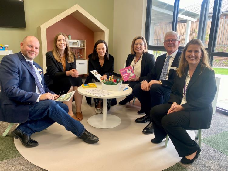 Acting Grampians Health CEO Ben Kelly, Member for Ripon Martha Haylett, Minister for Children Lizzie Brandthorn, Chief Redevelopment and Infrastructure Officer Veronica Furnier-Tosco, Board Chair Bill Brown and EPC Nurse Unit Manager Vikki Doddamani.